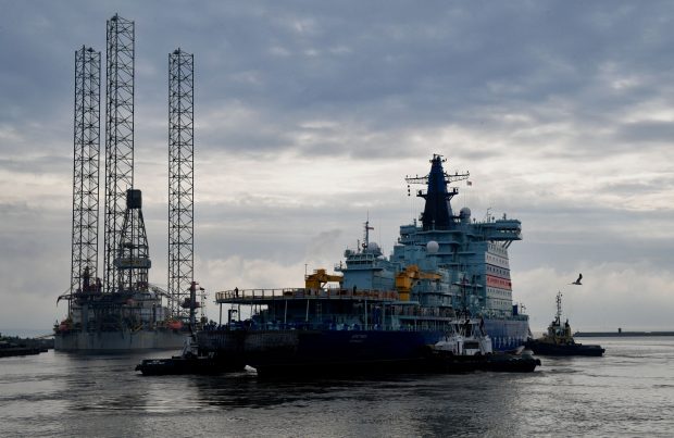 De ce construcția spărgătoarelor de gheață cu propulsie nucleară este domeniu prioritar în noua doctrină maritimă semnată de Putin