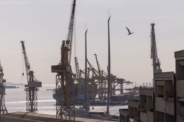 Navele din Ucraina au început să exporte cereale prin Canalul Bâstroe
