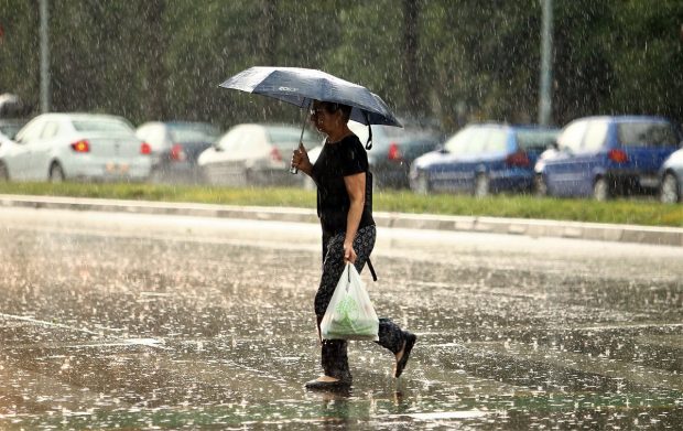 Cod portocaliu de furtuni în vestul țării. Harta zonelor vizate