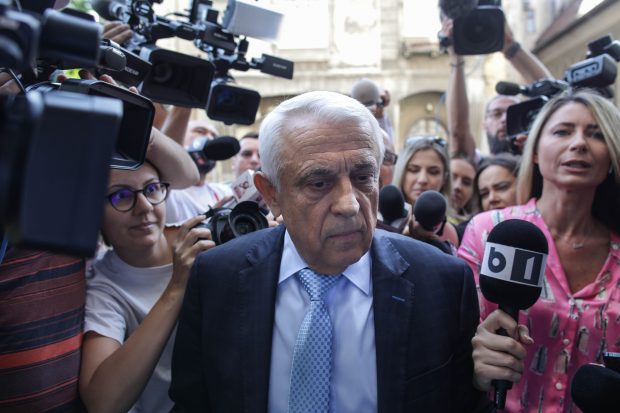 Ministrul Petre Daea, către un jurnalist: La mărimea pe care o aveți, vă ajung 100 de grame de jumări