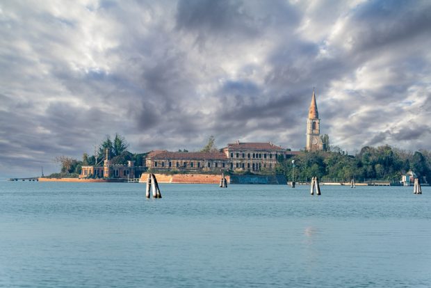 Insula Poveglia – insula bântuită din Italia