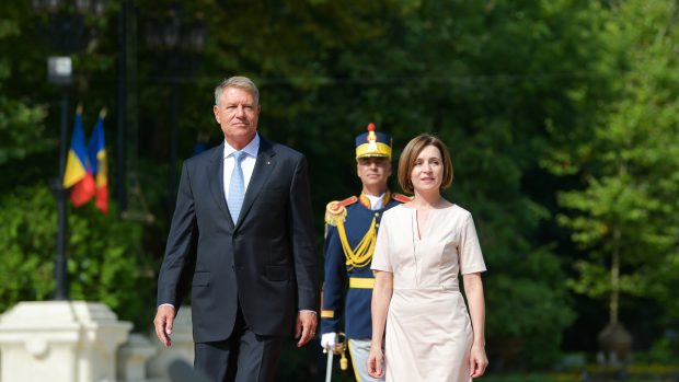 Maia Sandu revine la București, într-o vizită oficială. Discuții cu Klaus Iohannis și Nicolae Ciucă