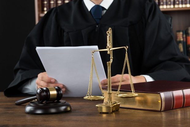 Judecătorul despre care Libertatea a scris că a lăsat liber un bărbat care și-a violat fetița de 6 ani a fost exclus din magistratură