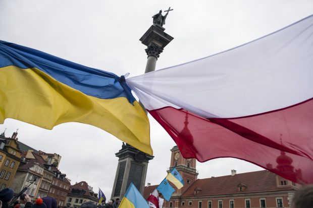 INTERVIU. Un politolog din Varșovia explică de ce polonezii trăiesc mai intens războiul decât românii: „Este diferența dintre vecini și popoare înrudite istoric”