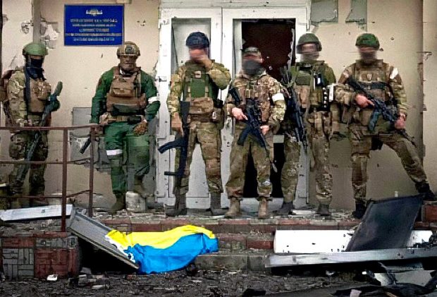 „Sunt interesați de criminali și de hoți”. Cum recrutează gruparea de mercenari Wagner voluntari din pușcării rusești pentru războiul din Ucraina
