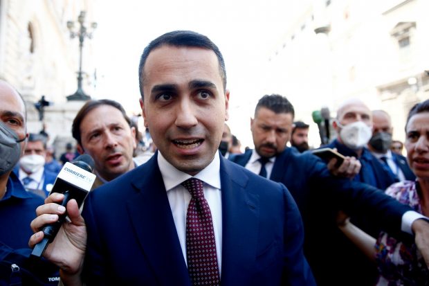 Luigi Di Maio, șeful diplomației italiene: Guvernul Draghi a fost răsturnat de partide care „îi fac cu ochiul lui Putin”
