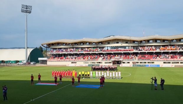 VIDEO. Reacția publicului în momentul în care, la inaugurarea stadionului din Miercurea Ciuc, s-au intonat imnurile României, Ungariei și cel secuiesc