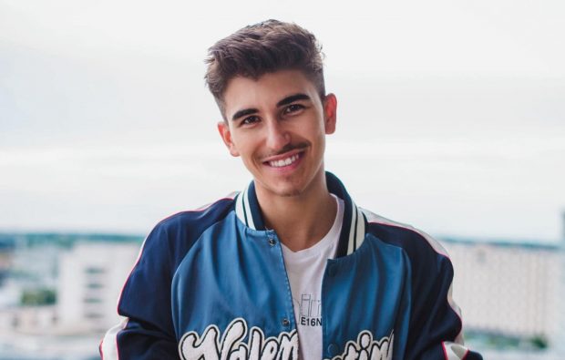 Sebastian Dobrincu a răbufnit pe internet. Ce l-a deranjat pe tânărul milionar: „E imoral și profită de naivitatea noastră”