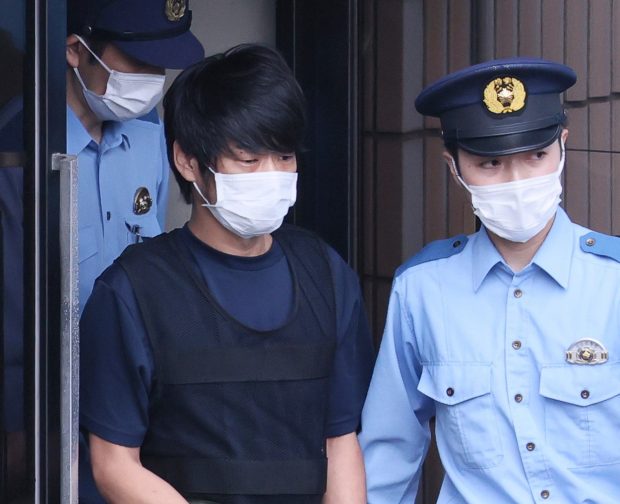 Mama criminalului lui Shinzo Abe făcea parte din secta Moon, un cult pe care bărbatul îl acuzase de falimentul familiei sale