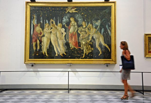 Activiștii de mediu din Italia și-au lipit mâinile de pictura „Primavera” a lui Botticelli