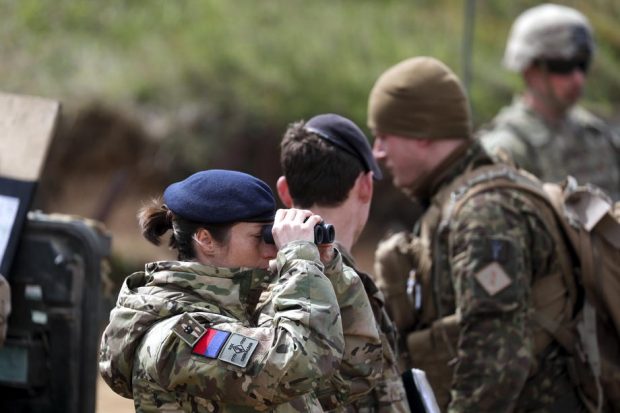 Letonia reintroduce serviciul militar obligatoriu. „Nu credem că Rusia îşi va schimba comportamentul”