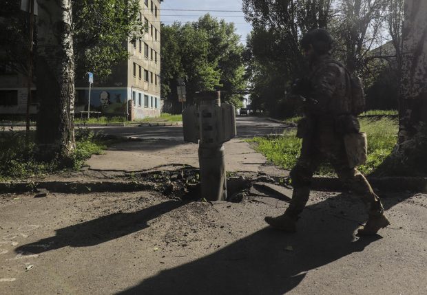LIVETEXT Război în Ucraina, ziua 134 | Regiunea Luhansk nu se află încă sub controlul complet al rușilor, dar luptele continuă, transmit oficialii ucraineni