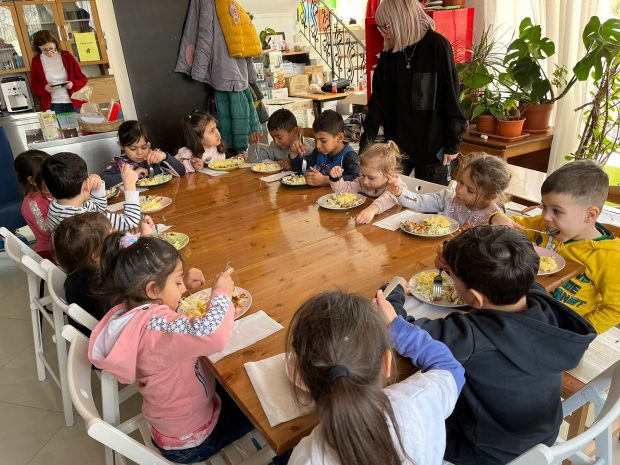 Cât de greu este să faci bine: Am fost luați de proști de o mulțime de ori