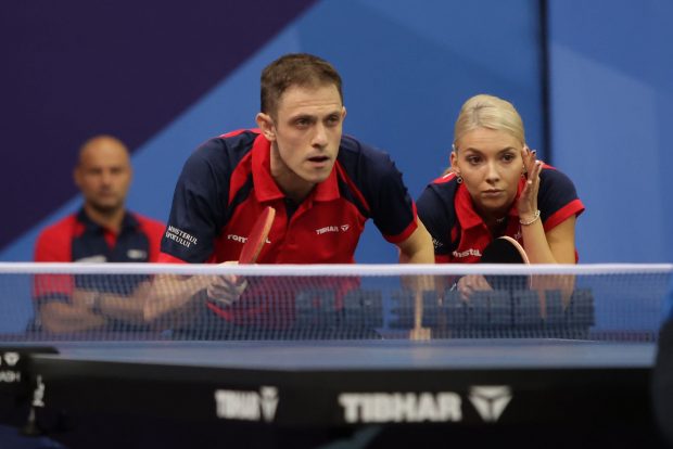 Berni Szocs și Ovidiu Ionescu, argint european la tenis de masă, în proba de dublu mixt