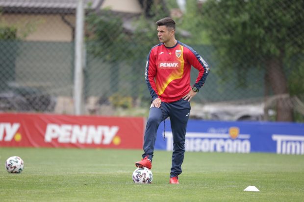 FRF renunţă la Florin Bratu, selecţionerul naţionalei U21. Antrenorul nu a prins pe bancă niciun meci oficial