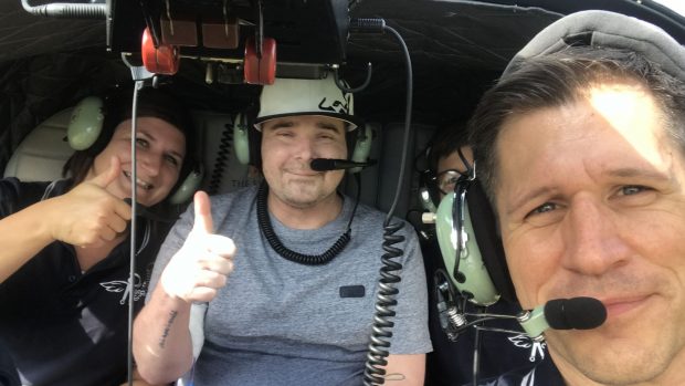 Un bolnav în stadiu terminal a pilotat un elicopter, în Austria: „Ultima dorință și cea mai frumoasă zi din viața mea”