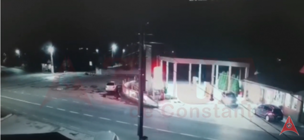 Două fete au murit, într-un accident, la Cobadin, provocat de un băiat de 16 ani. Momentul șocant, surprins de camere | VIDEO