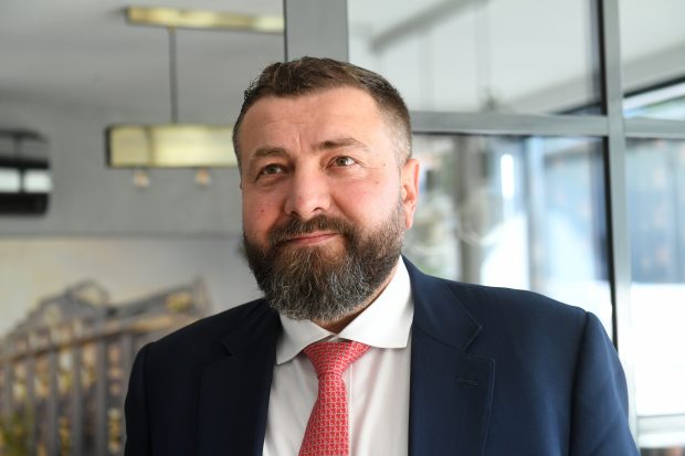 Schema de compensare a facturilor este „o fraudă a banului public de dimensiuni colosale”, acuză șeful consiliului de administrație al Alro