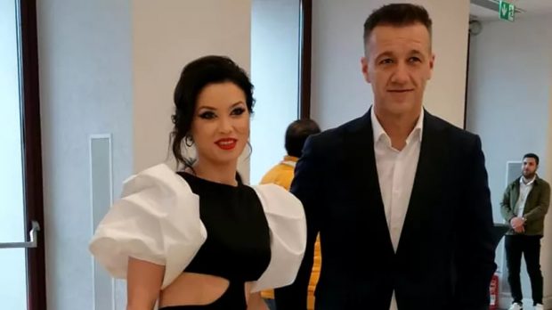 Anca Dumitra, Gianina din „Las Fierbinți”, a fost cerută în căsătorie. Actrița a primit inelul de la iubitul austriac