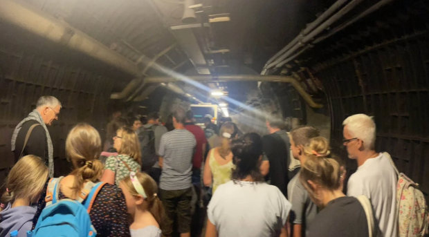 Pasageri blocați în tunelul de sub Canalul Mânecii timp de șase ore, după ce trenul s-a defectat: „A fost înfricoșător”