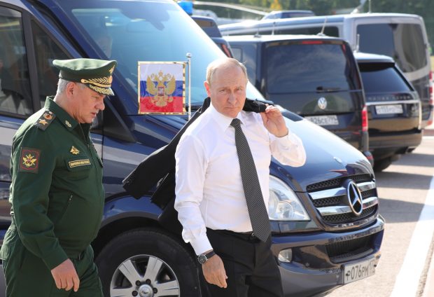 Vladimir Putin, la aproape jumătate de an de la declanșarea invaziei: „Teritoriul regiunii Donbas este eliberat pas cu pas”