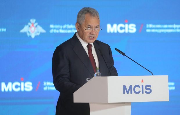 Serghei Şoigu consideră că posibila interzicere a vizelor turistice pentru ruși la nivelul UE este o „politică nazistă”
