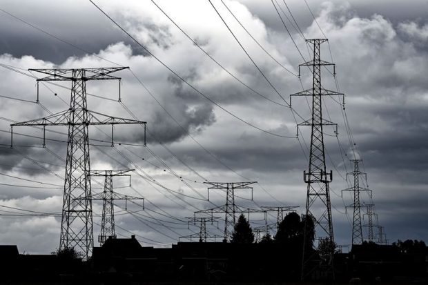 Statul român câștigă cel mai mult din creșterea prețului la energie. Peste 43 de miliarde de lei ajung în 2022 la guvern din scumpirea energiei