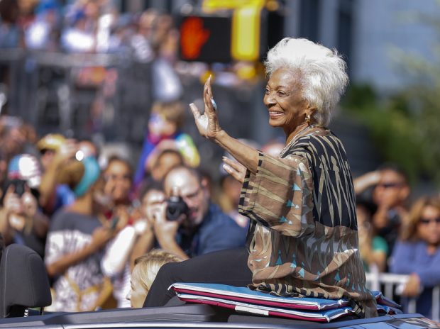 A murit actrița Nichelle Nichols, celebră pentru rolul din „Star Trek”, figură marcantă a luptei pentru drepturile persoanelor de culoare în SUA