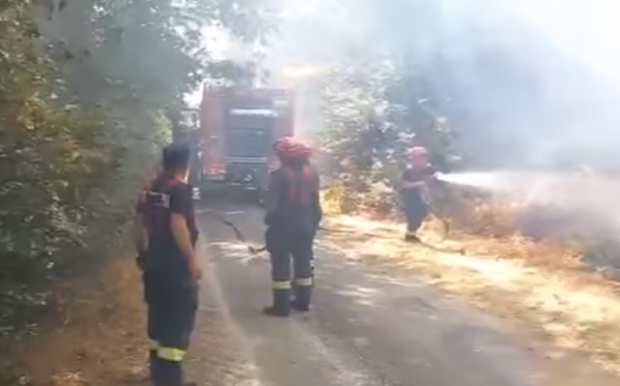 Prima misiune a pompierilor români trimiși să ajute Franța în lupta cu incendiile. Unde au intervenit