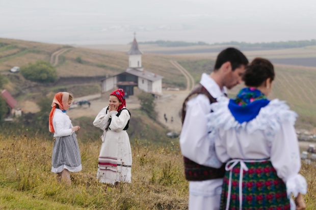 Hop și-așa! De ce „țărănismul” electoral nu poate salva satul românesc