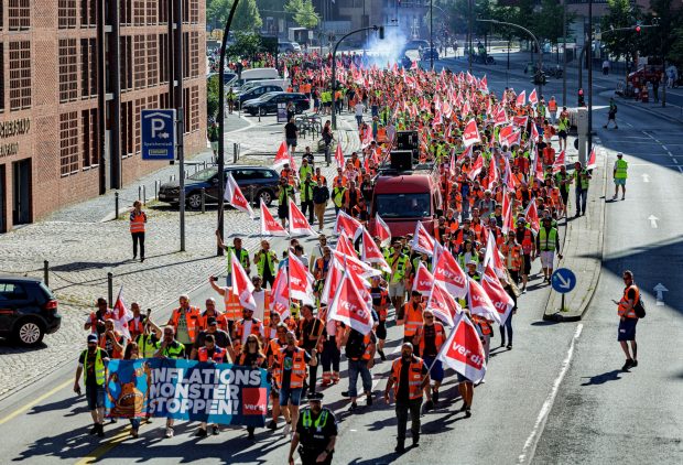 CORESPONDENȚĂ DE LA BERLIN. Mobilizarea dreptei radicale pe fondul crizei energetice și a inflației stârnește îngrijorare în Germania. „Extremiștii visează la o iarnă a furiei”