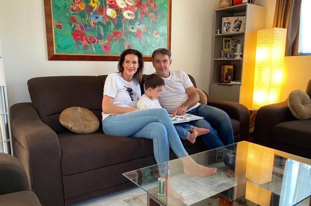Imagini din noua casă a Roxanei Ciuhulescu. A locuit 5 ani cu chirie: „Ne chinuim puțin la început, dar lucrurile se vor așeza”