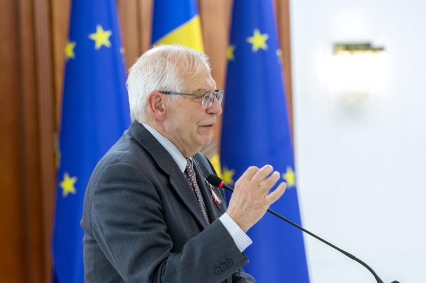 Serbia şi Kosovo au încheiat un acord privind libera circulaţie, pentru dezamorsarea tensiunilor, anunță șeful diplomației europene