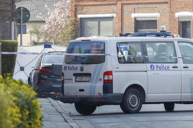Explicația unui român prins în flagrant când sparge o dubă, în Belgia: „Nu furam. Voiam doar să dorm acolo“￼￼￼￼￼￼￼￼￼￼