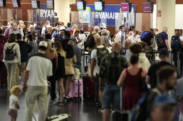 Piloții spanioli anunță noi greve în august, din cauza condițiilor de muncă