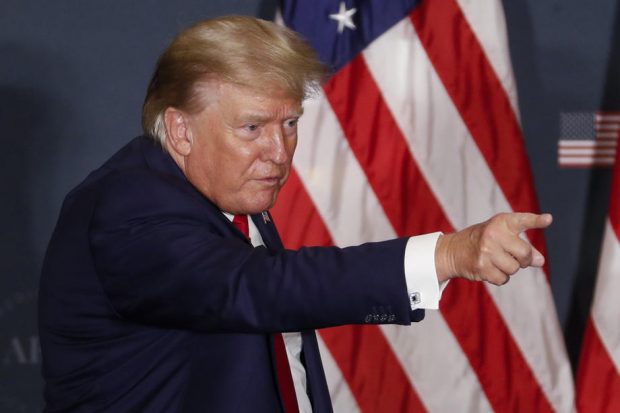 Donald Trump acuză FBI că ar fi putut plasa „probe” împotriva sa în timpul percheziției de la reședința din Florida
