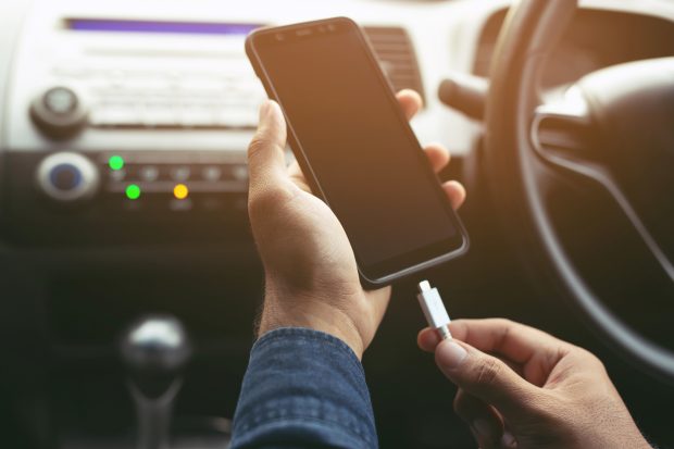Europa se pregătește pentru posibilitatea unor pene severe a rețelelor de telefonie mobilă