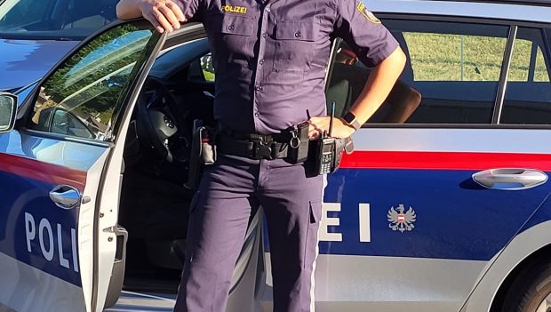 Un instructor de poliție și-a împușcat mortal un coleg, în timpul unui exercițiu, în Austria, după ce a uitat că are arma încărcată