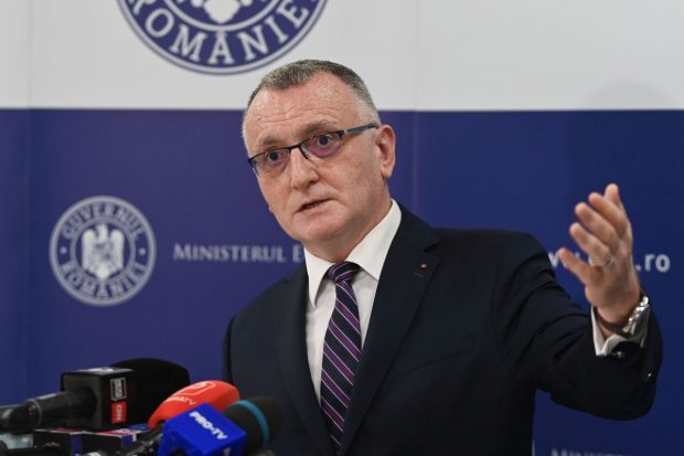 Sorin Cîmpeanu și-a dat demisia din funcția de ministru al Educației, după ce a fost acuzat de plagiat￼