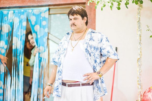 Cum arătau actorii din ”Las Fierbinți”, acum 10 ani, în primul sezon al serialului