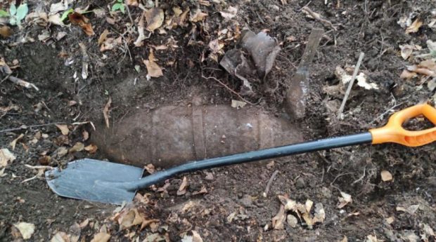 Bombă de 100 de kilograme din Al Doilea Război Mondial, găsită într-o pădure de lângă Cluj-Napoca