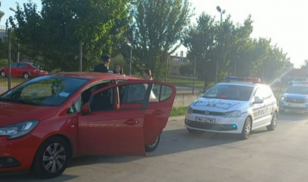 Fiul senatoarei Diana Șoșoacă, prins băut la volan, amendat și lăsat fără permis. Tânărul a încercat să fugă de polițiști