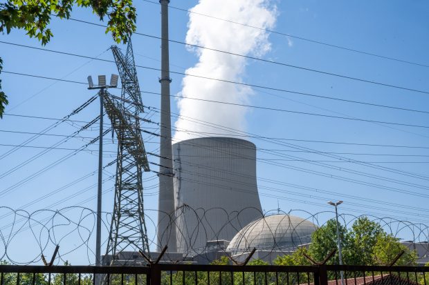 Germania vrea să prelungească durata de viață a ultimelor două centrale nucleare în efortul de a găsi alternative la gazul rusesc