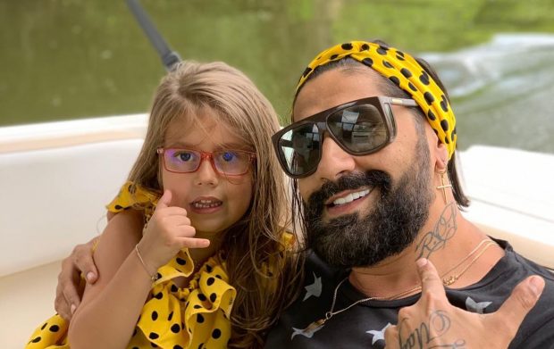 Connect-R a renunțat la barbă. Cum a reacționat fiica lui când l-a văzut: „Ești urât și îți cade fața”