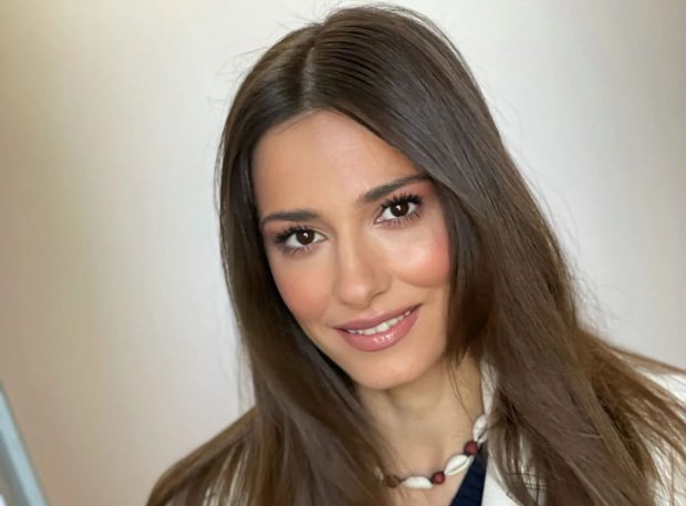 Dana Rogoz a împlinit 37 de ani. Actrița a plecat singură din țară: „E primul an când familia nu va fi lângă mine de ziua mea”