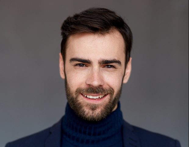 Cine este și cu ce se ocupă iubita lui Denis Hanganu, actorul din serialul „Clanul”: „Destinul unui cuplu nu stă într-un act de căsătorie”