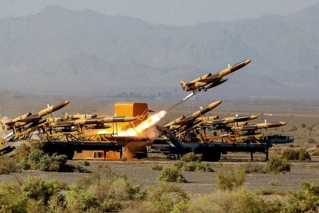 O nouă armă „înfricoșător de eficientă” a ajuns în mâna Rusiei și este folosită intens pe frontul ucrainean: drona kamikaze iraniană