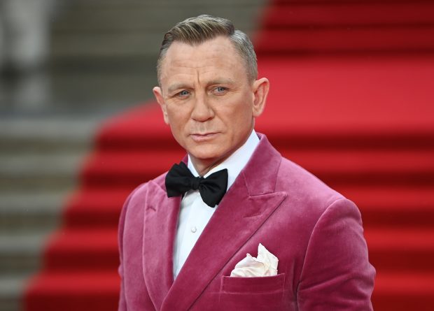 Ce spune Daniel Craig despre filmul făcut în secret cu regina Elisabeta a II-a