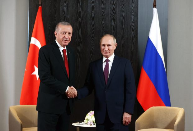 Ankara își consolidează legăturile comerciale cu Moscova: Putin confirmă că Turcia va plăti în ruble livările rusești de gaze