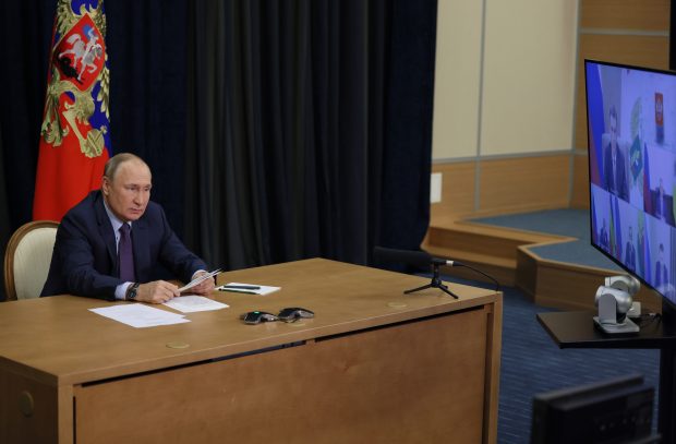Putin acuză Occidentul că este gata să provoace o „baie de sânge” și spune că războiul din Ucraina este consecința prăbușirii URSS